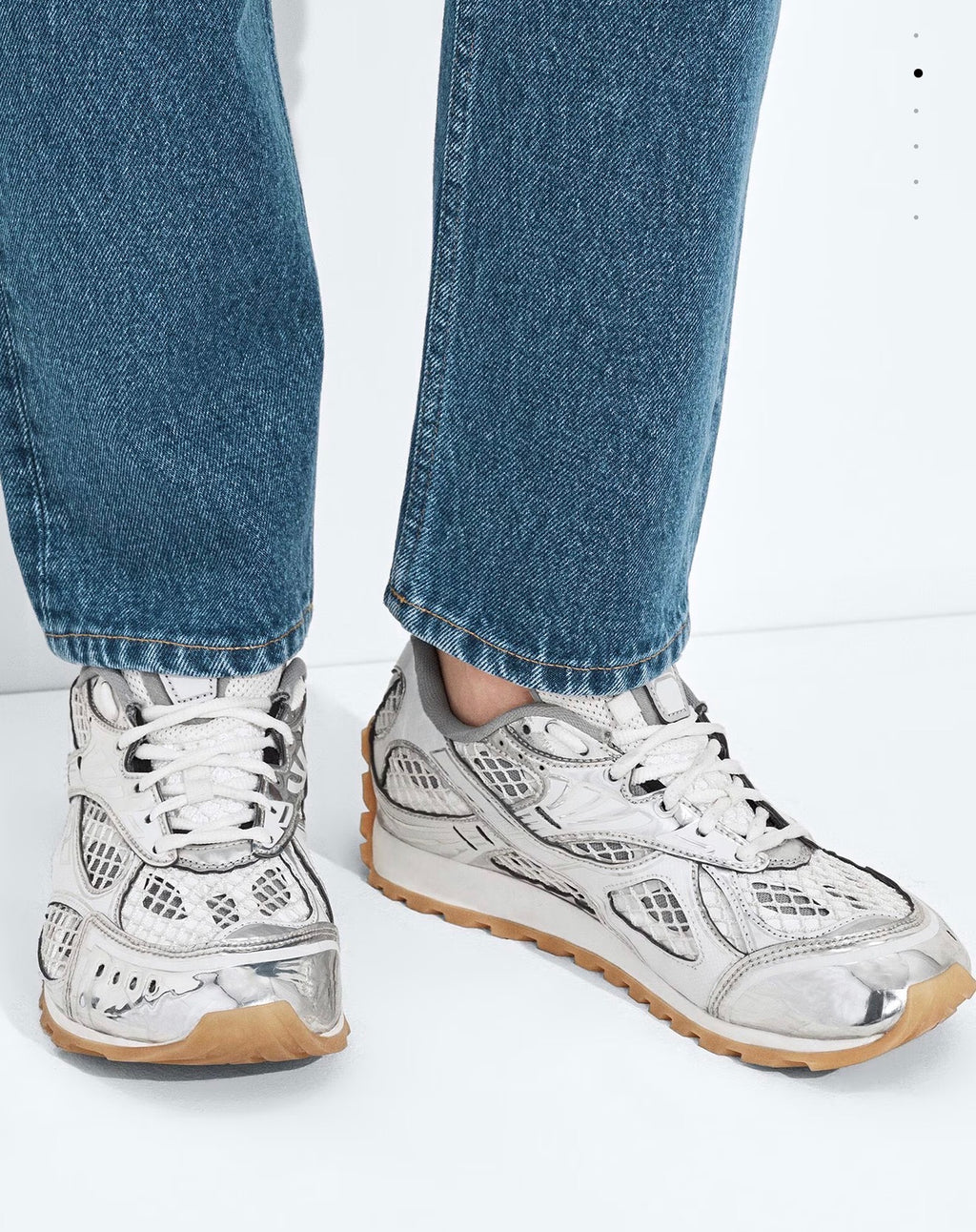 Silver Bottega